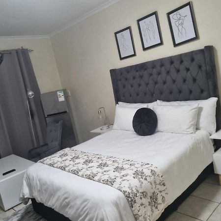 Hatfield Grosvenor Private Apartments Pretoria-Noord Buitenkant foto